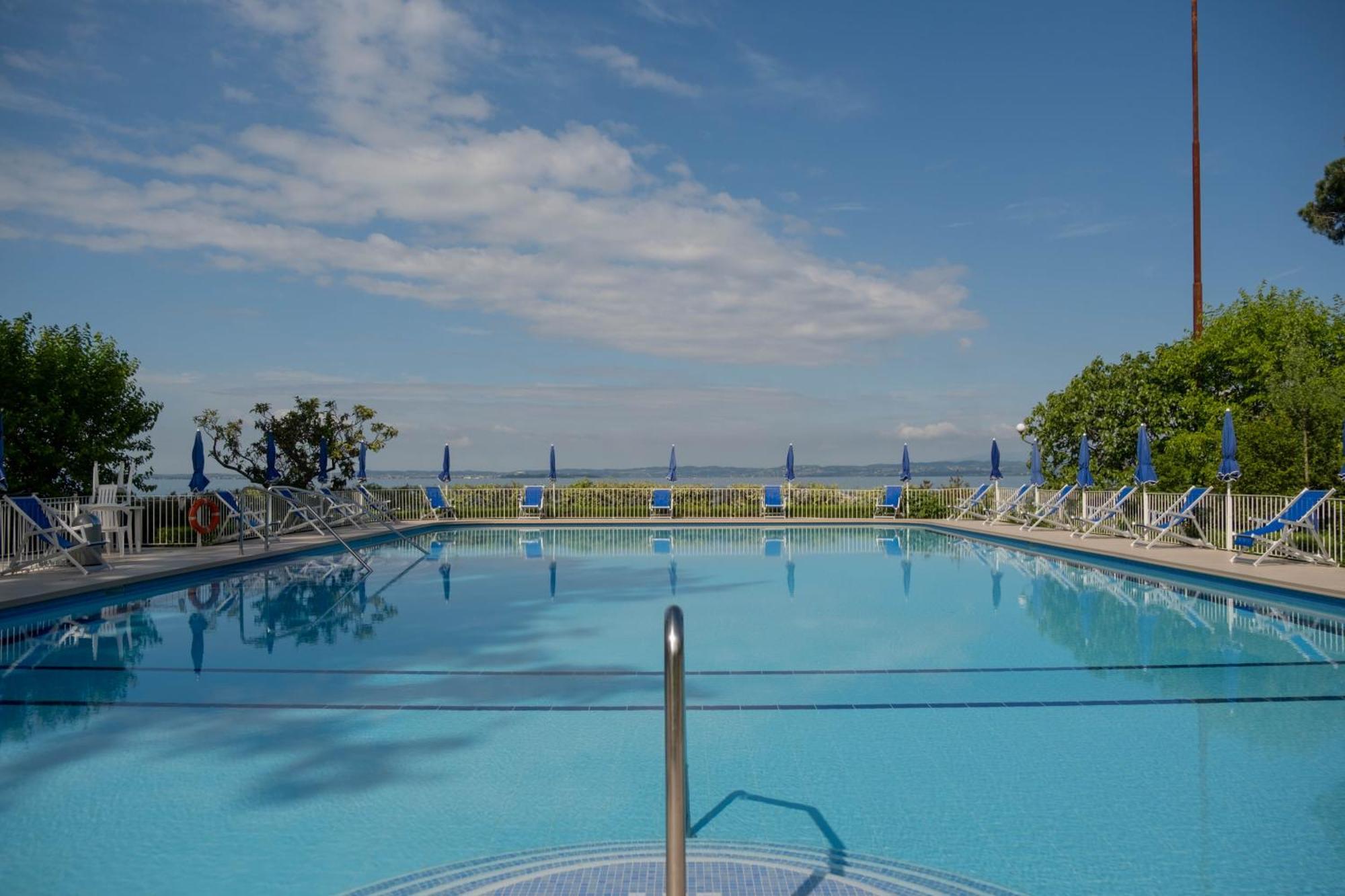 ברדולינו Hotel Vela D'Oro Dependence מראה חיצוני תמונה
